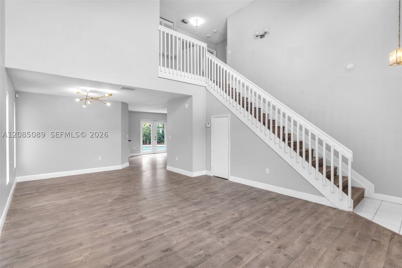 2405 Nw 79th Ter #0 - Photo 4 of 32