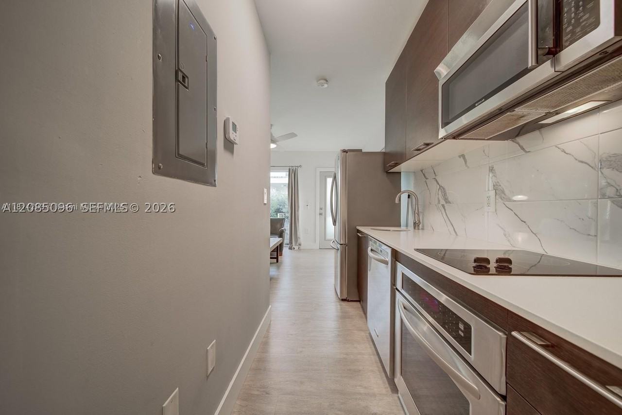 1568 Pennsylvania Ave #325 - Photo 6 of 17