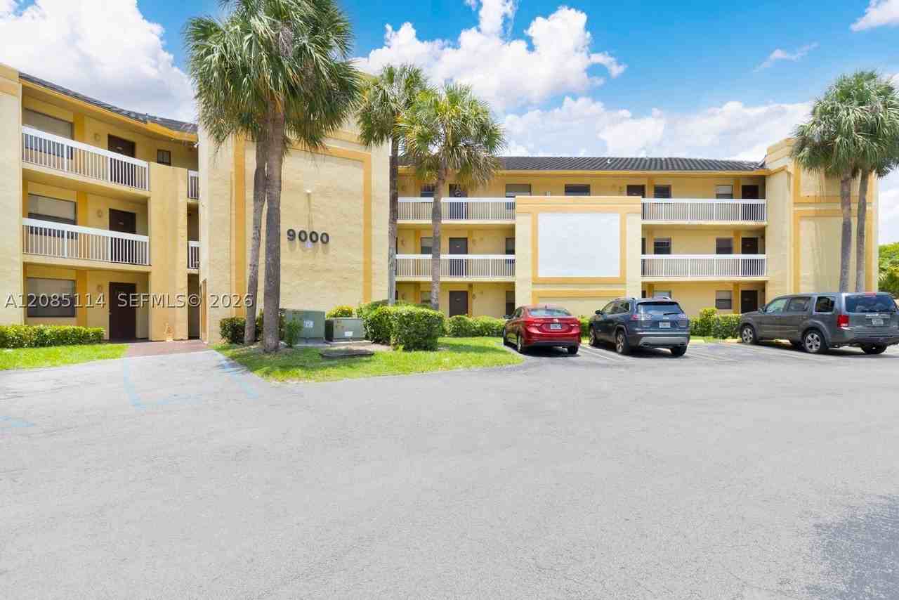 9022 Nw 28th Dr #2-307