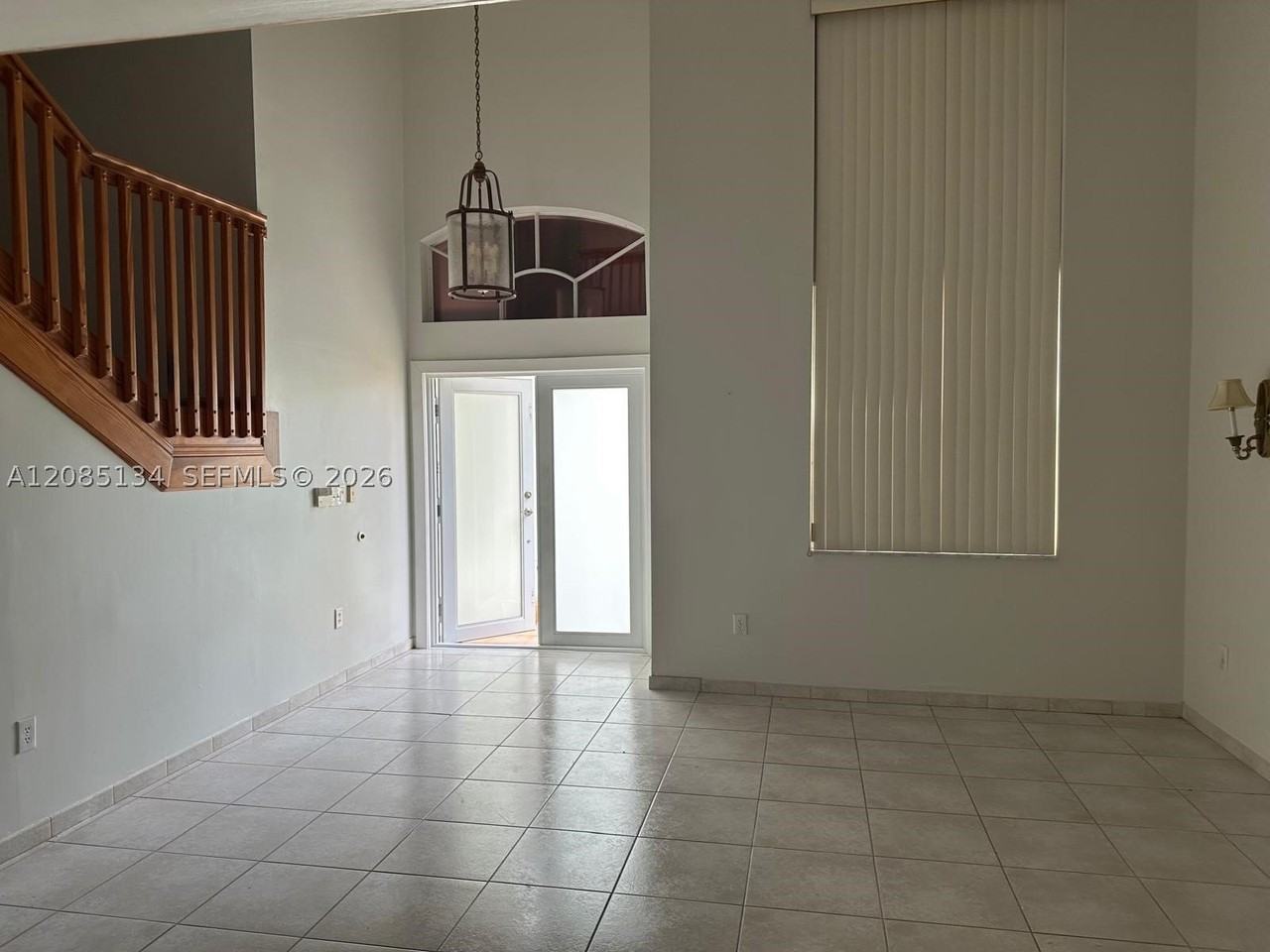 9425 Sw 155th Ave - Photo 3 of 29