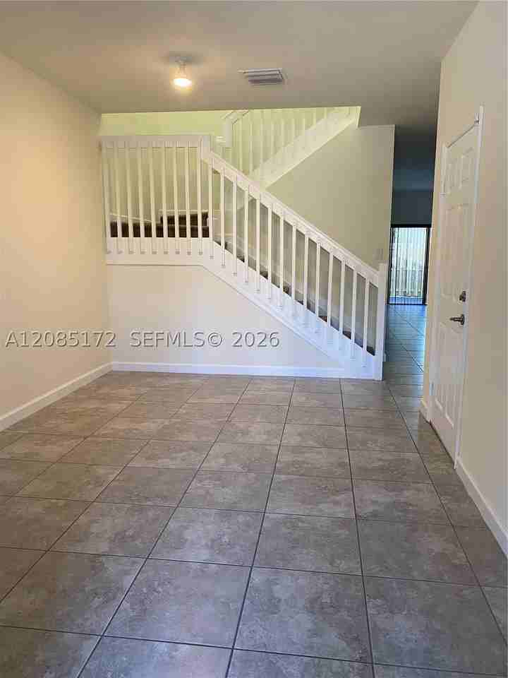 15063 Sw 118th Ln #15063 - Photo 3 of 14
