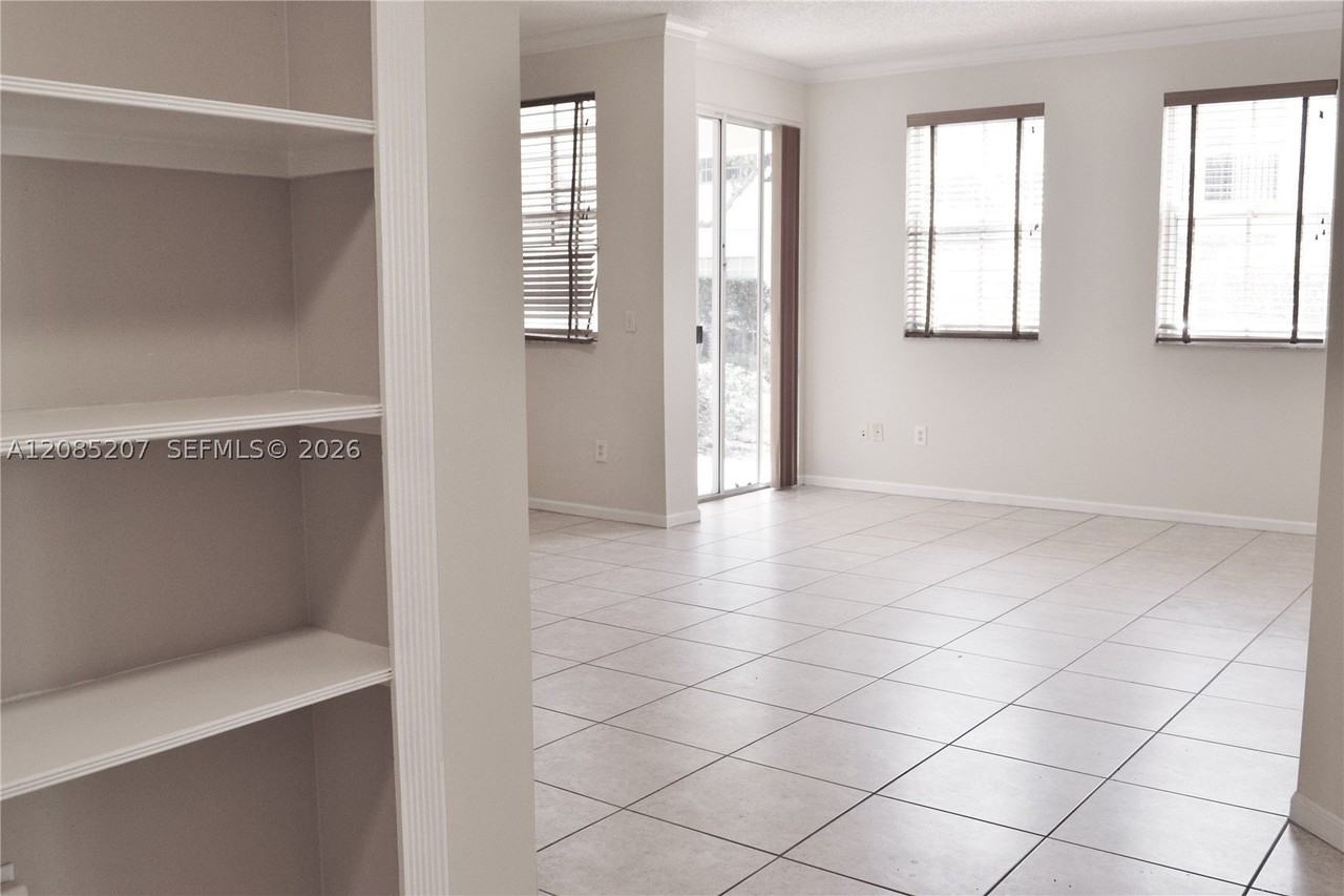 3225 Ne 184th St #10103 - Photo 3 of 45