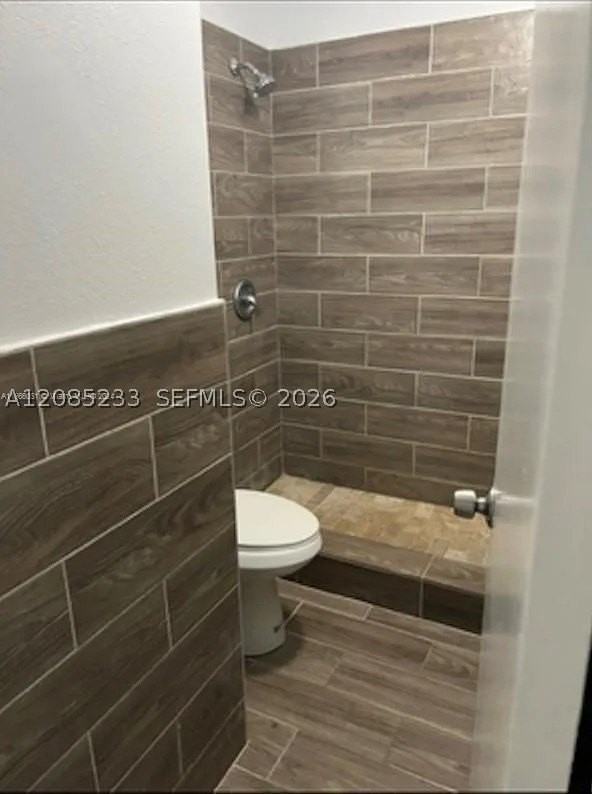 8033 Sw 21st Ct #8033 - Photo 7 of 12