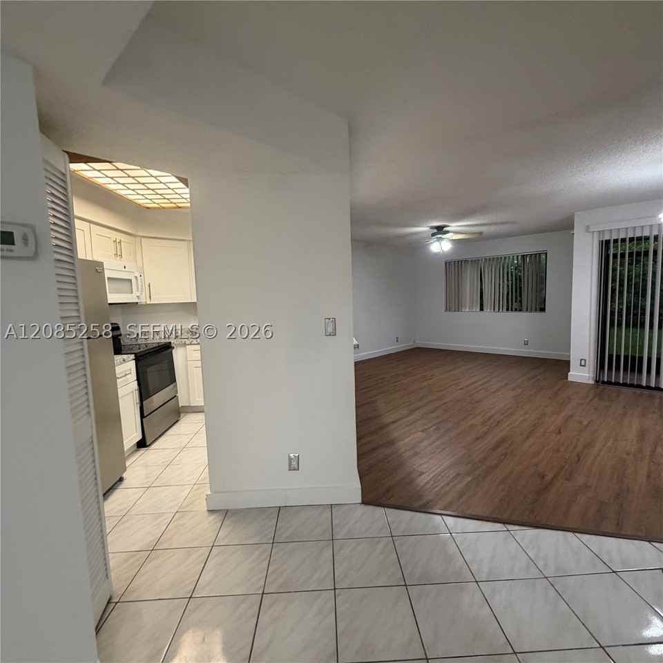1712 Nw 81st Way #1712 - Photo 2 of 26