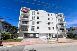 8305 Crespi Blvd #4D - Photo 1 of 1