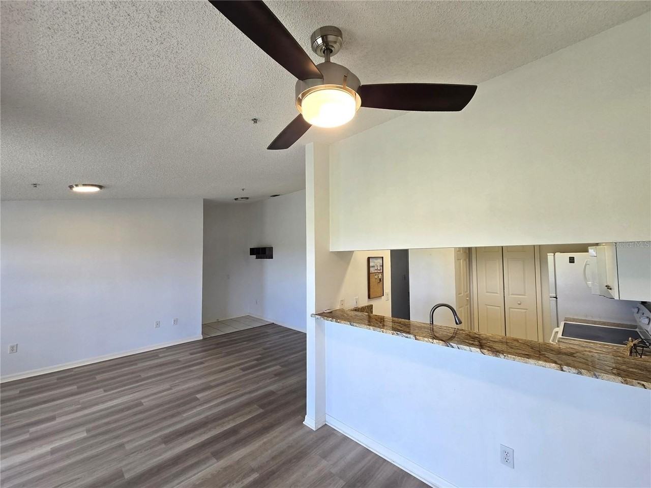 3607 E Bay Dr #206 - Photo 7 of 21