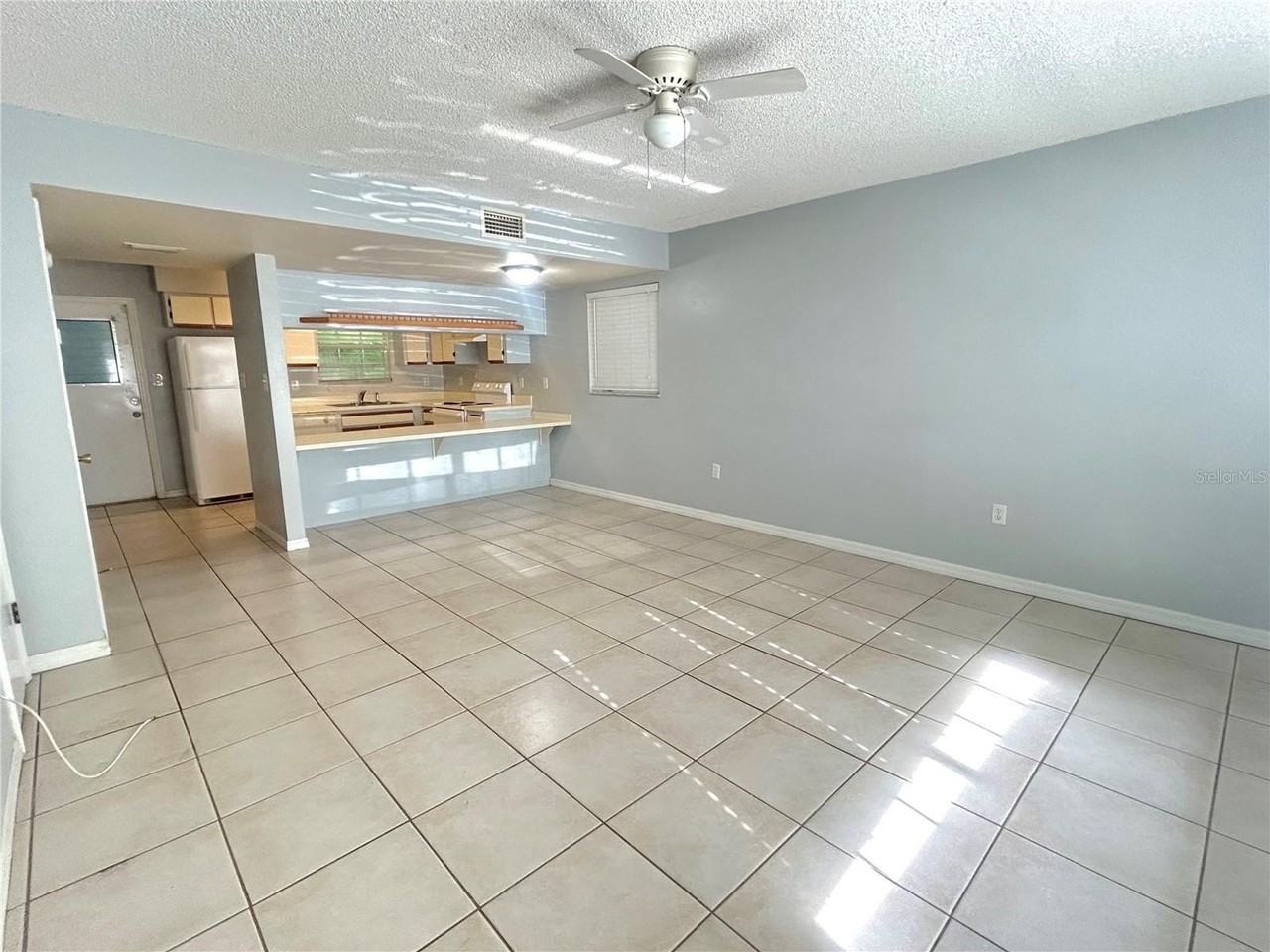 32813 Radio Rd - Photo 4 of 9