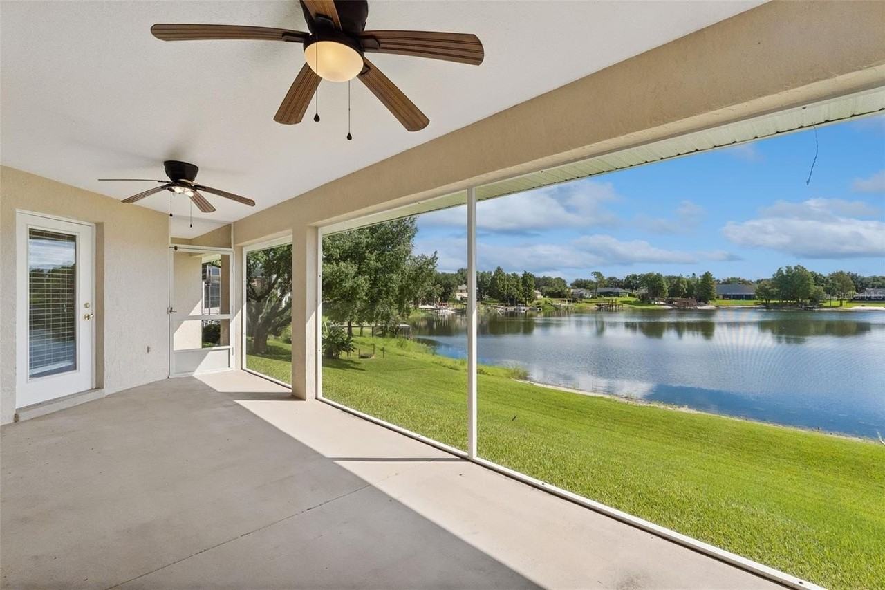 11230 Lake Katherine Cir - Photo 2 of 20