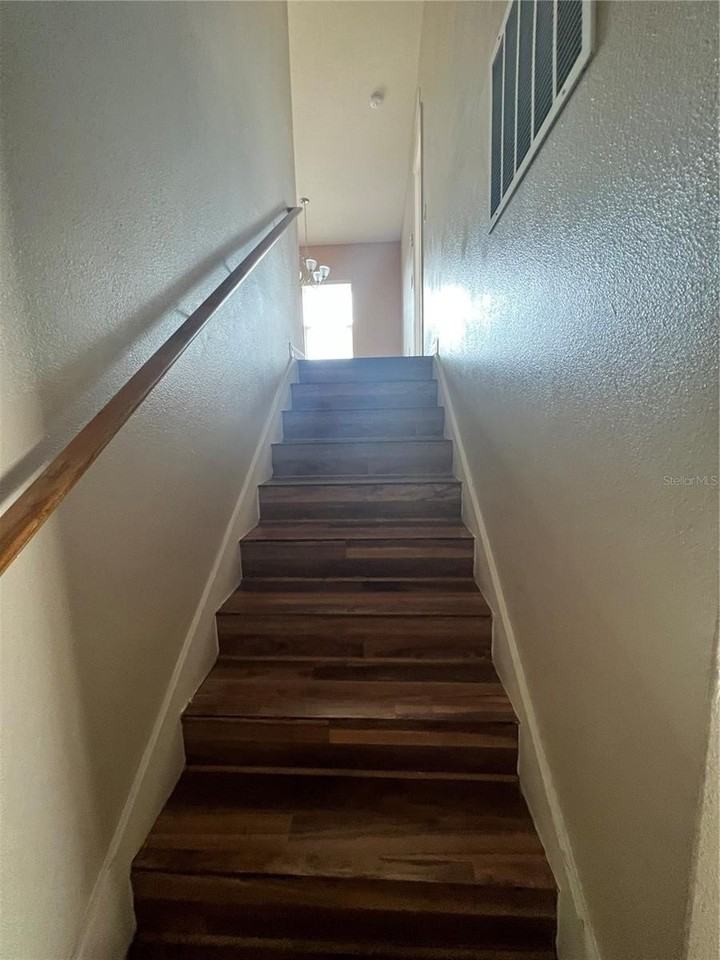 2137 Betsy Ross Ln #2137 - Photo 7 of 34