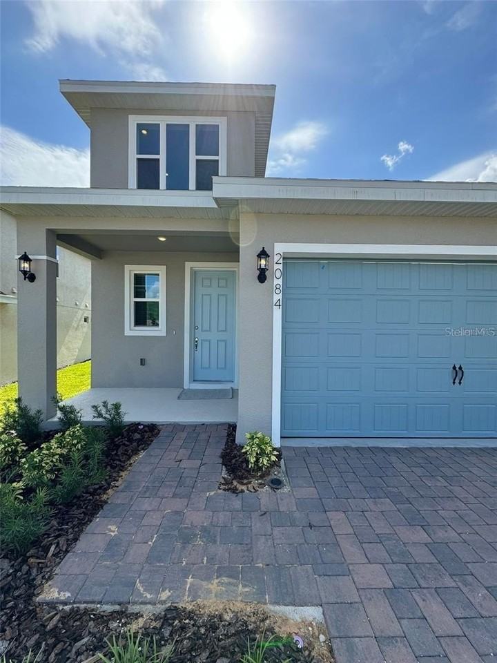 2084 Axel St - Photo 2 of 25