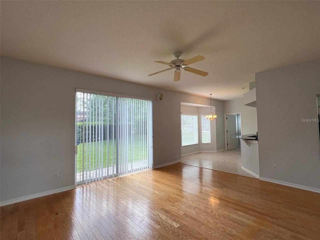 1831 Abbots Hill Dr - Photo 5 of 29