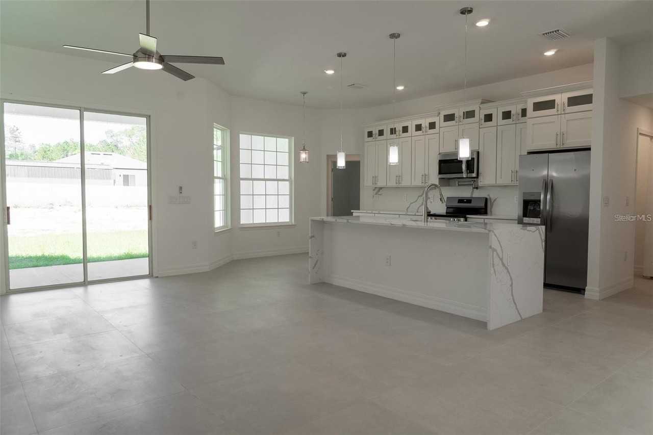16559 Sw 48th Ter - Photo 2 of 18