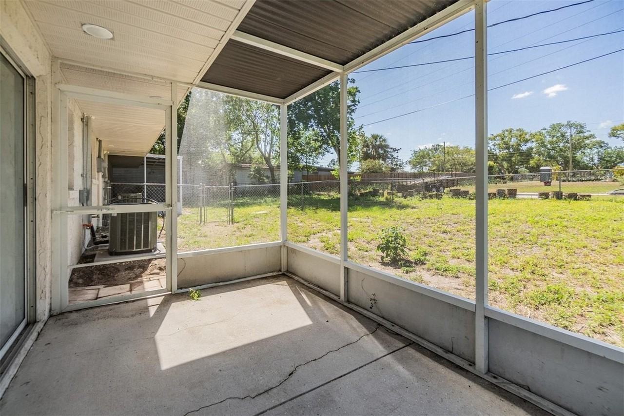 6740 Carnelian Ave - Photo 3 of 39