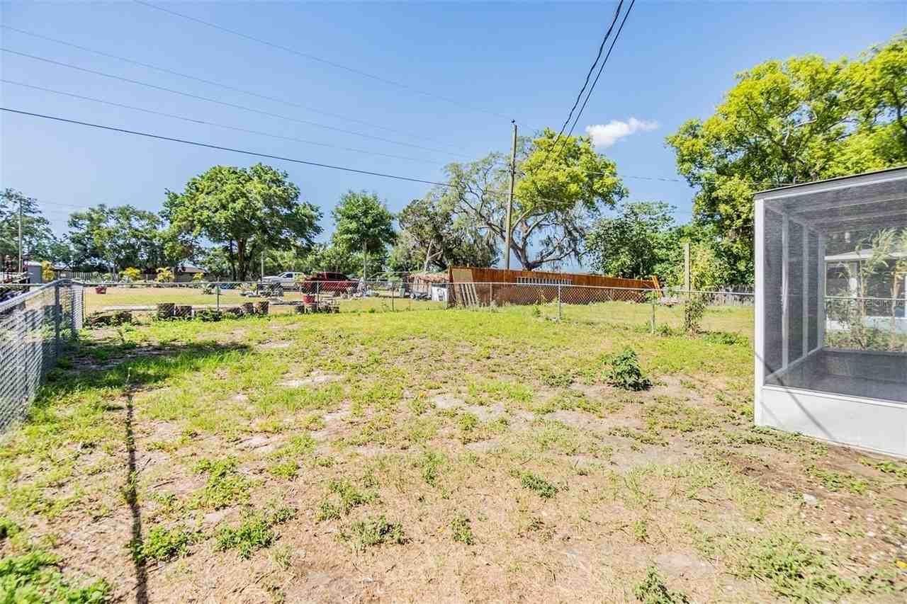 6740 Carnelian Ave - Photo 4 of 39