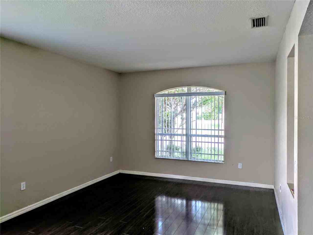 18072 Arbor Crest Dr - Photo 6 of 12