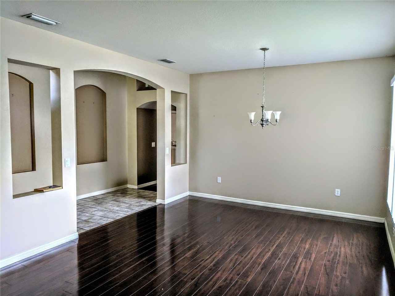 18072 Arbor Crest Dr - Photo 7 of 12