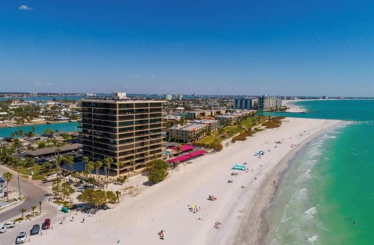 7600 Bayshore Dr #205