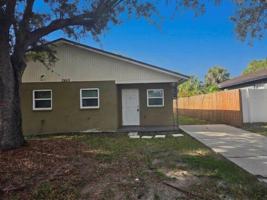 featured image of 2410 W Cypress St #B