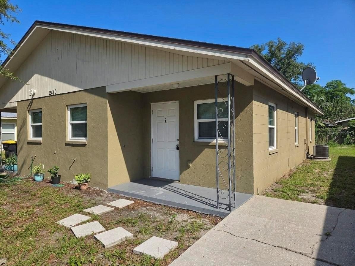 2410 W Cypress St #B - Photo 2 of 18