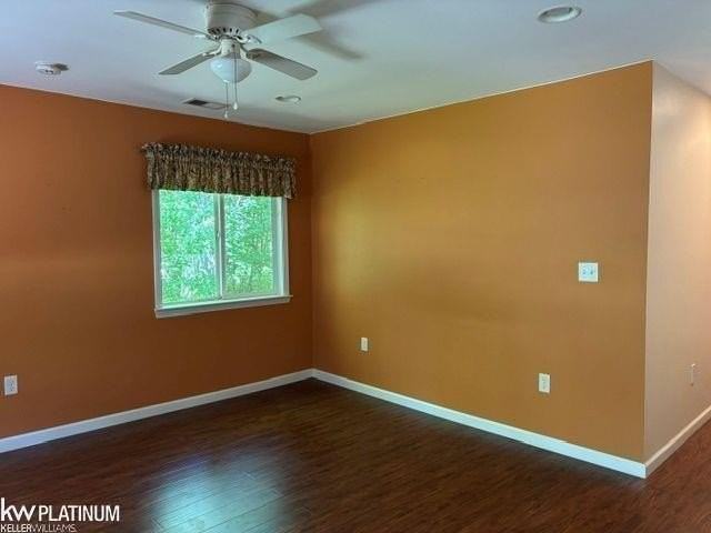 9083 Island Dr - Photo 7 of 17