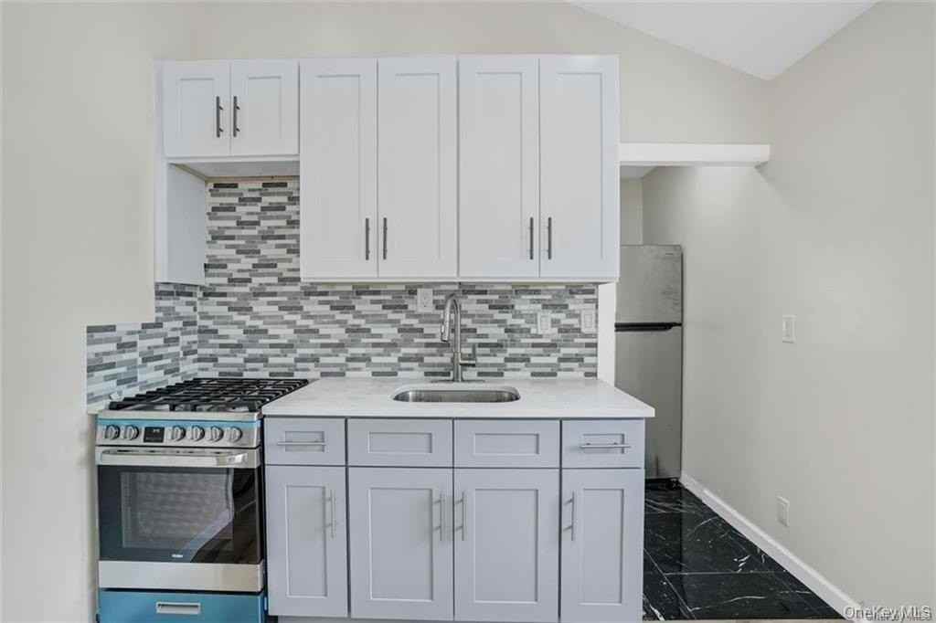 246 Orchard Dr - Photo 6 of 24