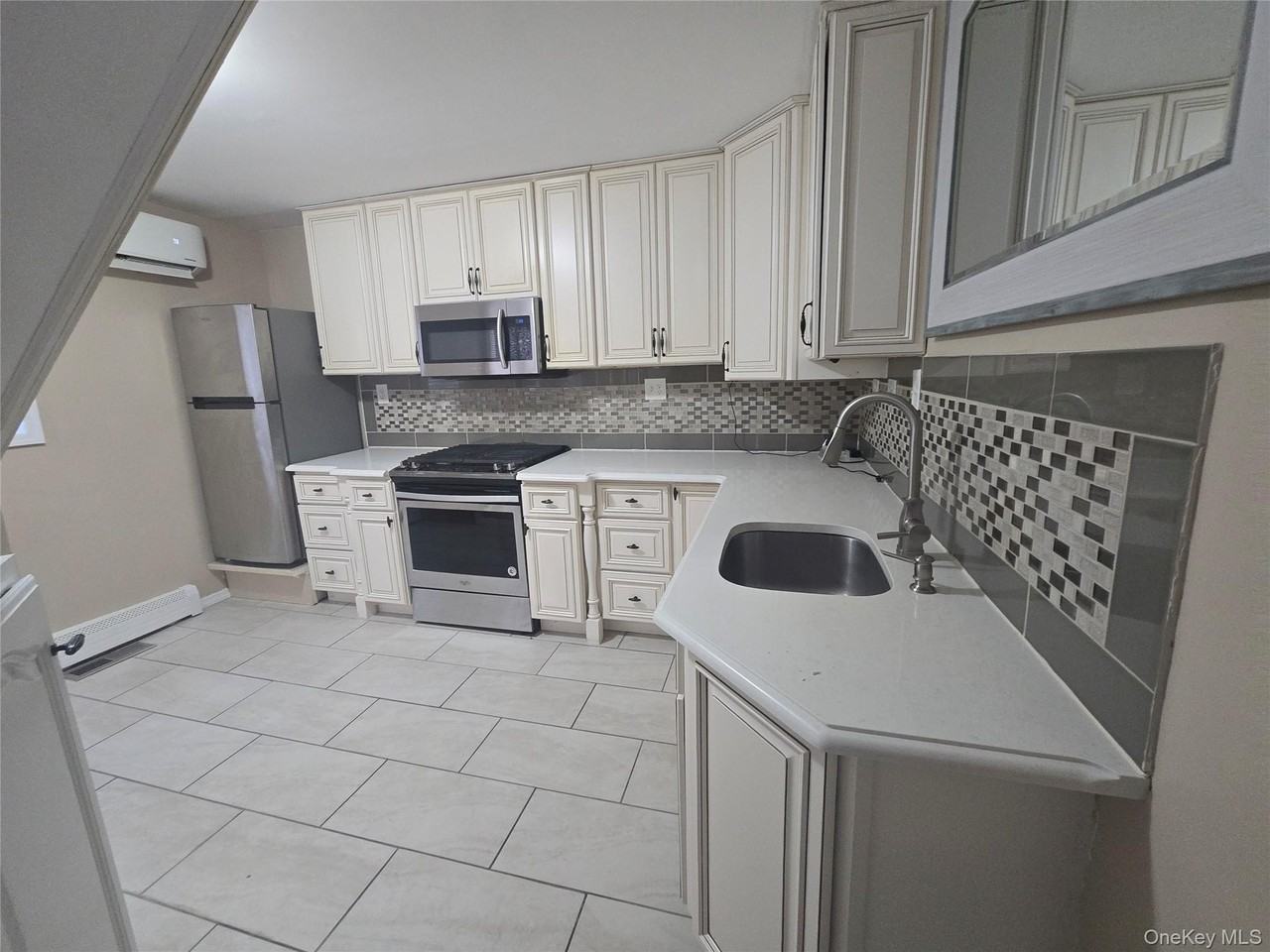19 Cardinal Ln - Photo 2 of 22
