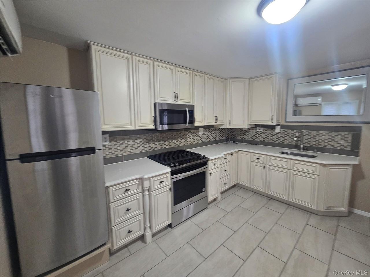 19 Cardinal Ln - Photo 6 of 22