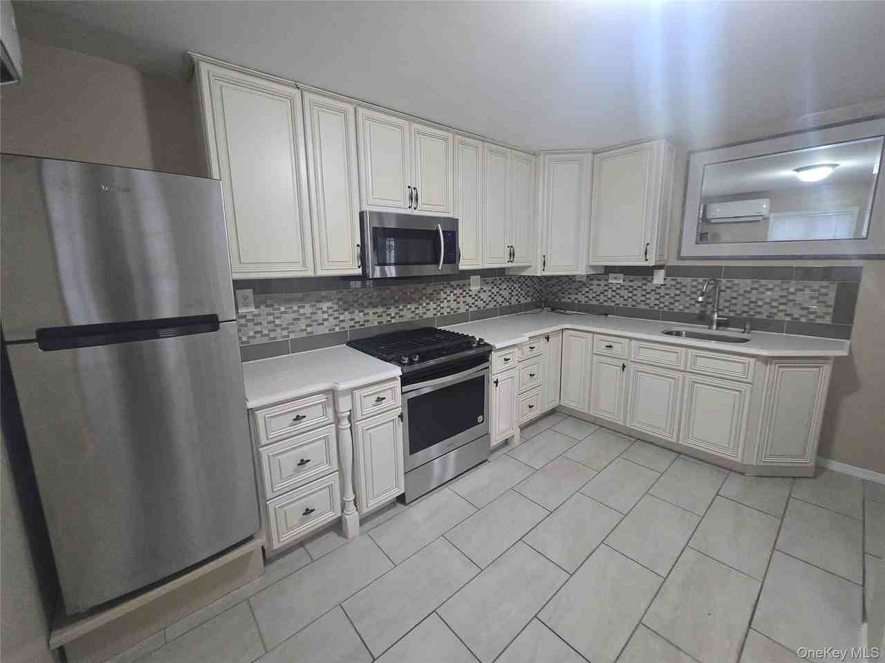 19 Cardinal Ln - Photo 7 of 22