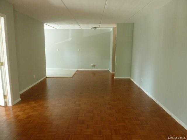 416 Benedict Ave #1G - Photo 4 of 18