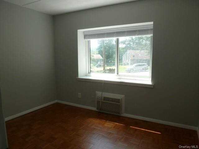 416 Benedict Ave #1G - Photo 7 of 18