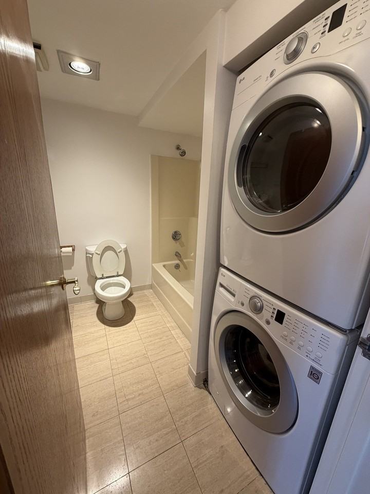 100 Cove Way #405 - Photo 7 of 12