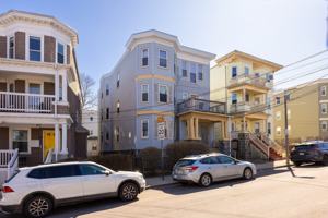 featured image of 38 Bellevue St #2