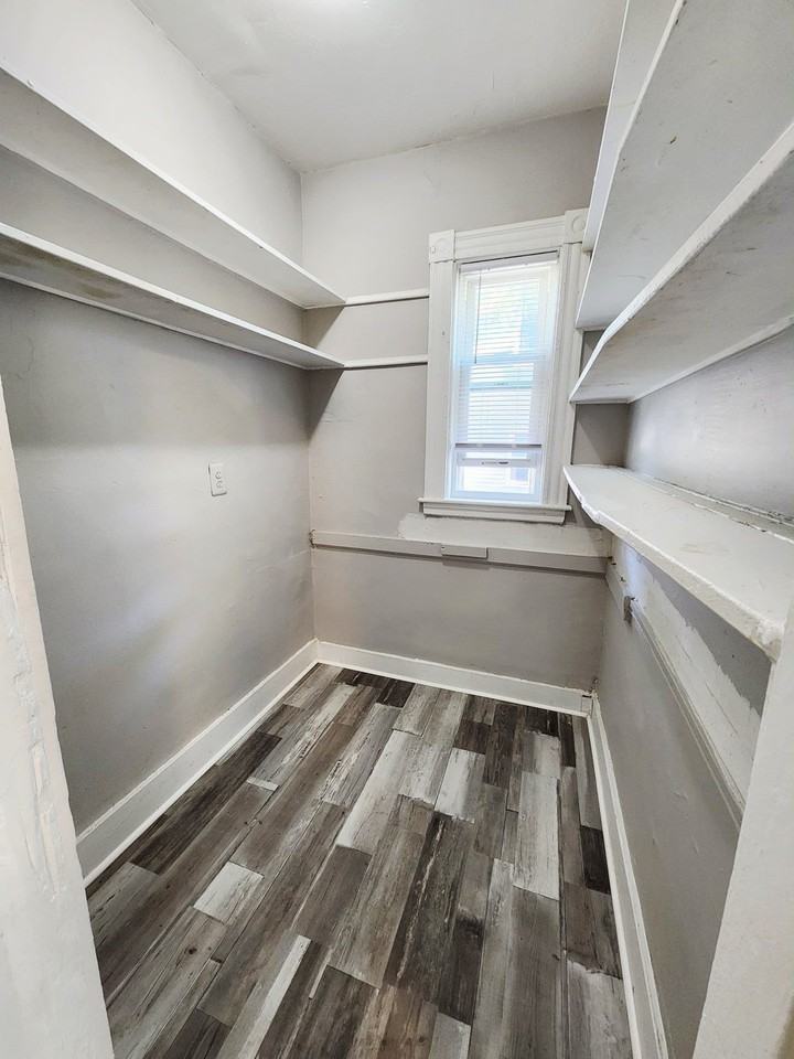 38 Bellevue St #2 - Photo 5 of 10