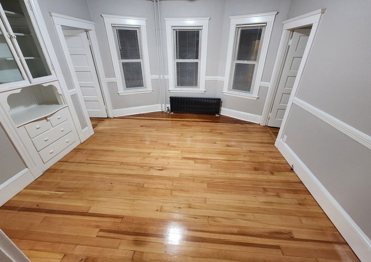 38 Bellevue St #1 - Photo 5 of 15