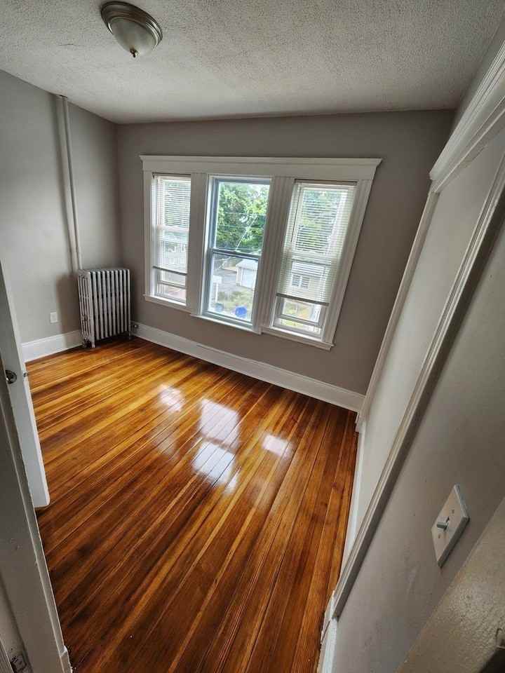 38 Bellevue St #1 - Photo 7 of 15