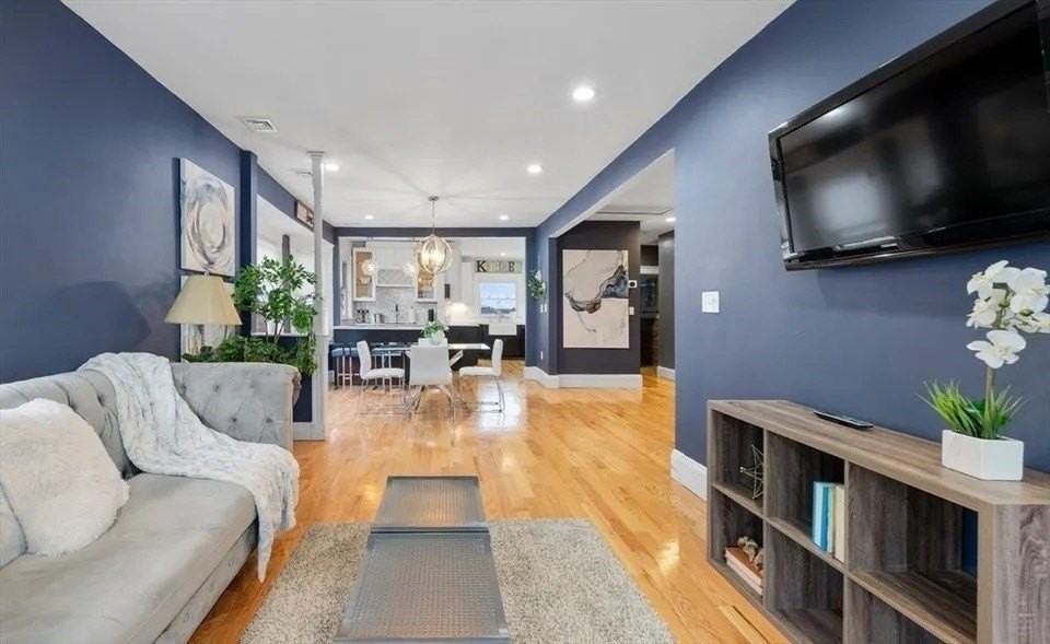 130 Wellington Hill St #2 - Photo 5 of 14