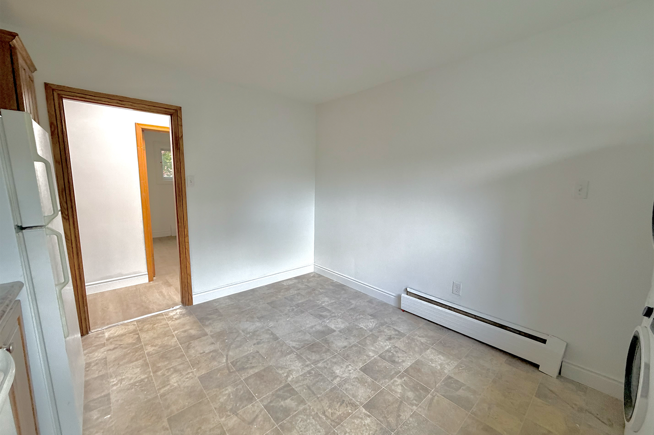 1023 Eagle Drive #Main - Photo 4 of 16