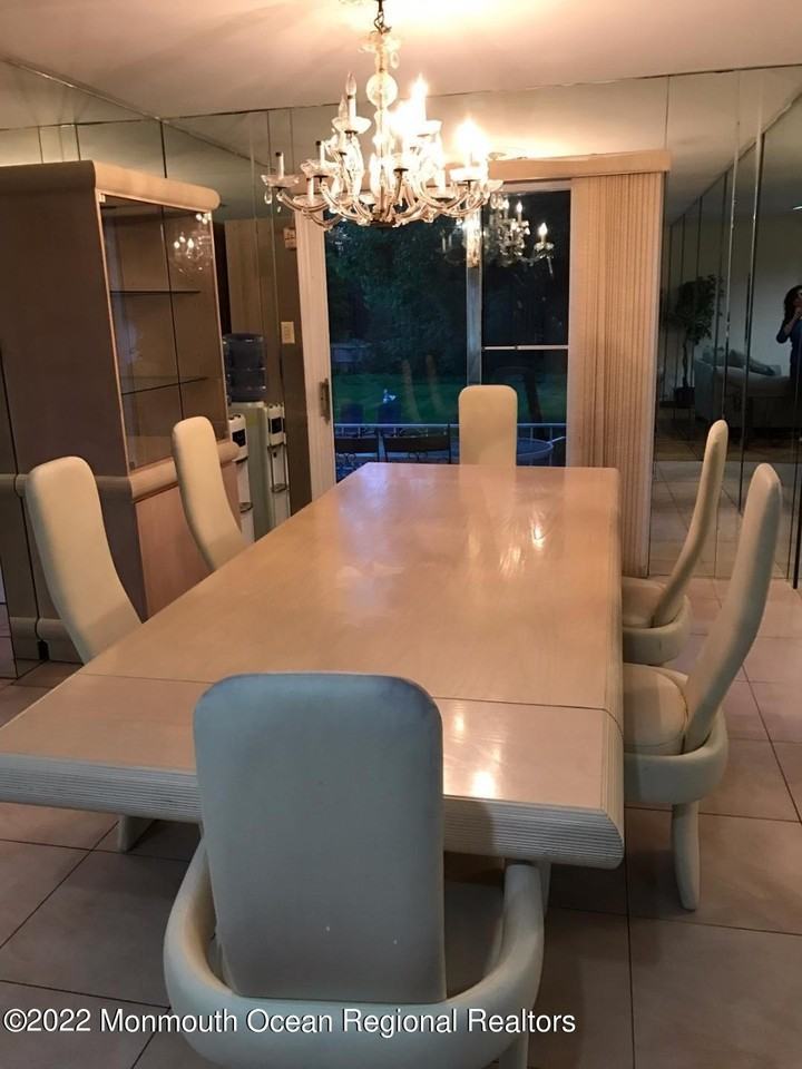634 Westwood Ave - Photo 5 of 17