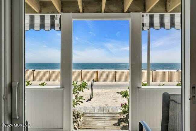 157 Beachfront - Photo 7 of 48