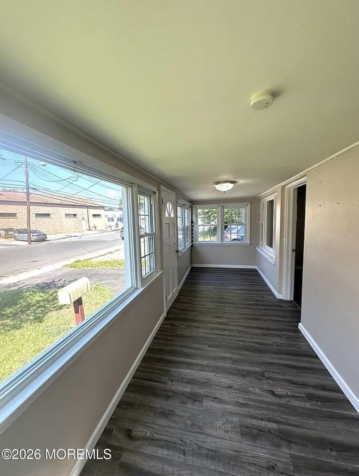 14 Manning Pl - Photo 2 of 10