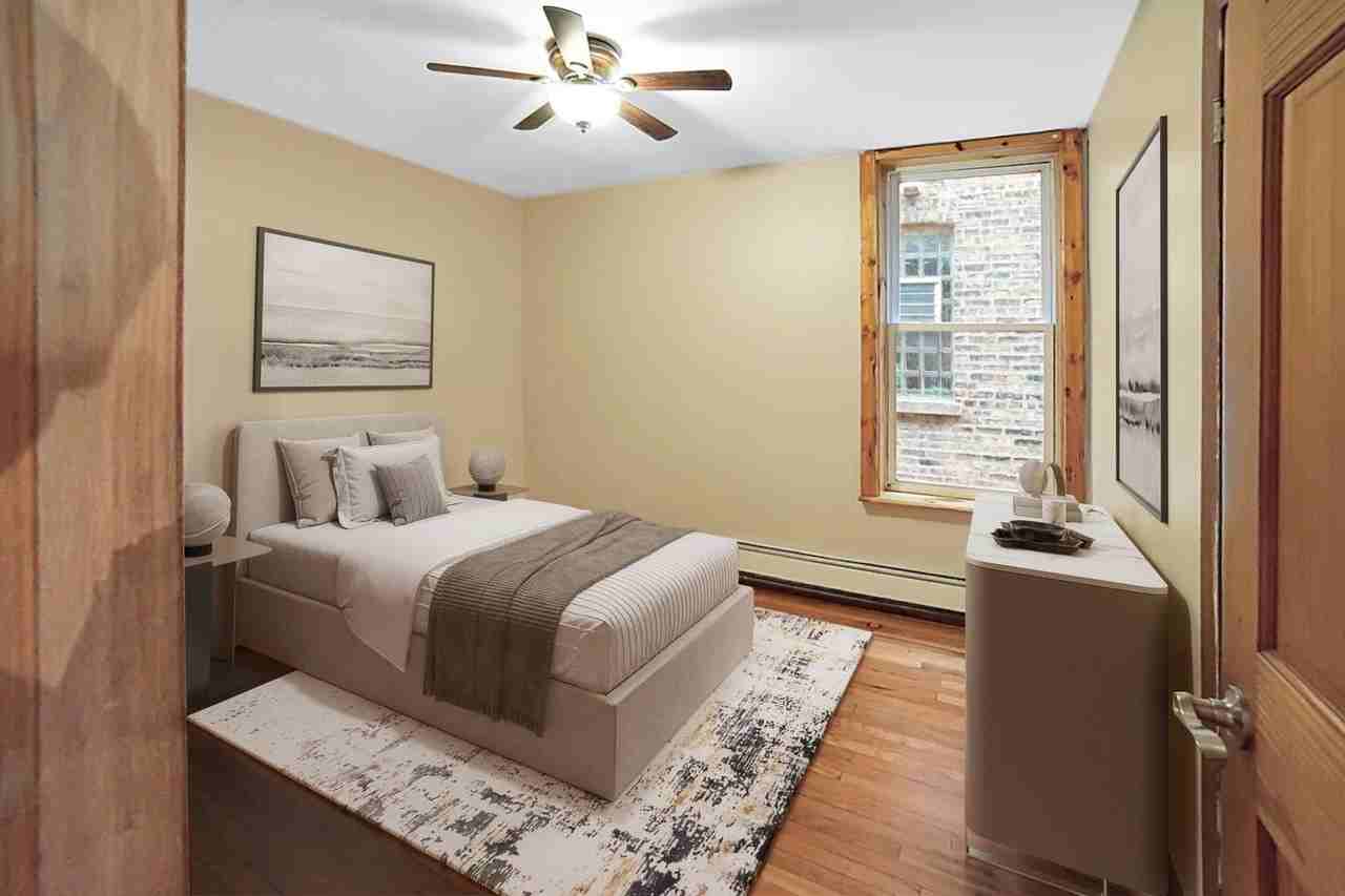 5028 W Pensacola Ave #1 - Photo 6 of 8