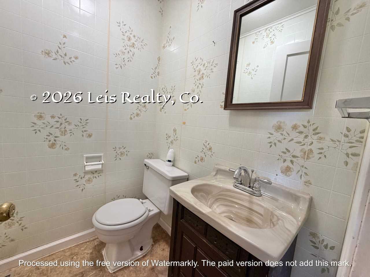 106 W Harmon Dr #1 - Photo 6 of 20