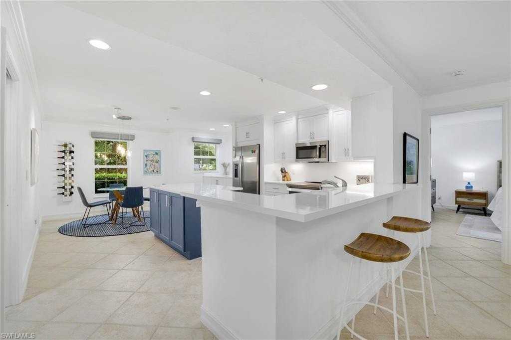 376 3rd St S #102 - Photo 6 of 17