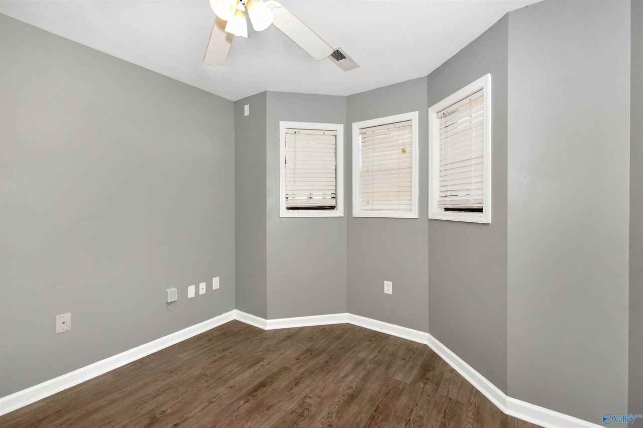 104 Sunset Cir - Photo 6 of 34