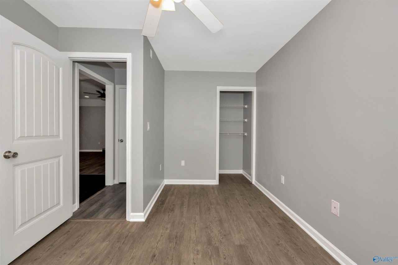 104 Sunset Cir - Photo 7 of 34