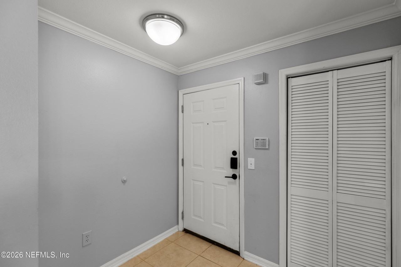 3591 Kernan Blvd S #118 - Photo 3 of 27