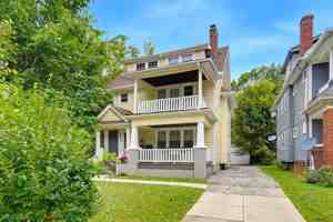 featured image of 3423 Beechwood Ave