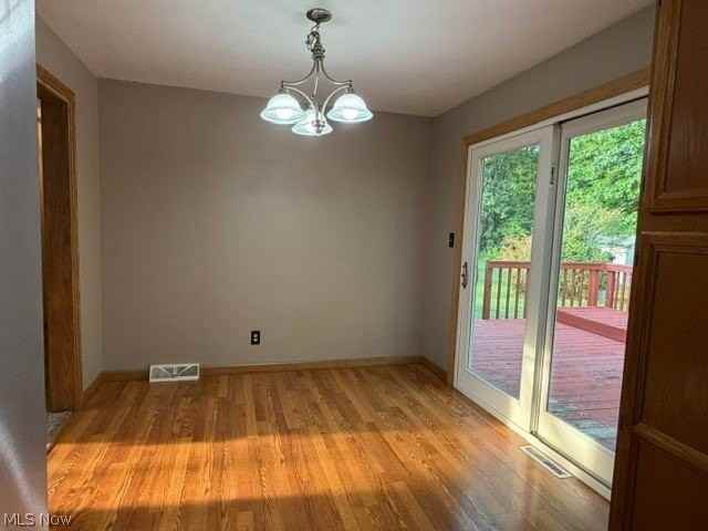 2191 Frostwood Dr - Photo 3 of 15