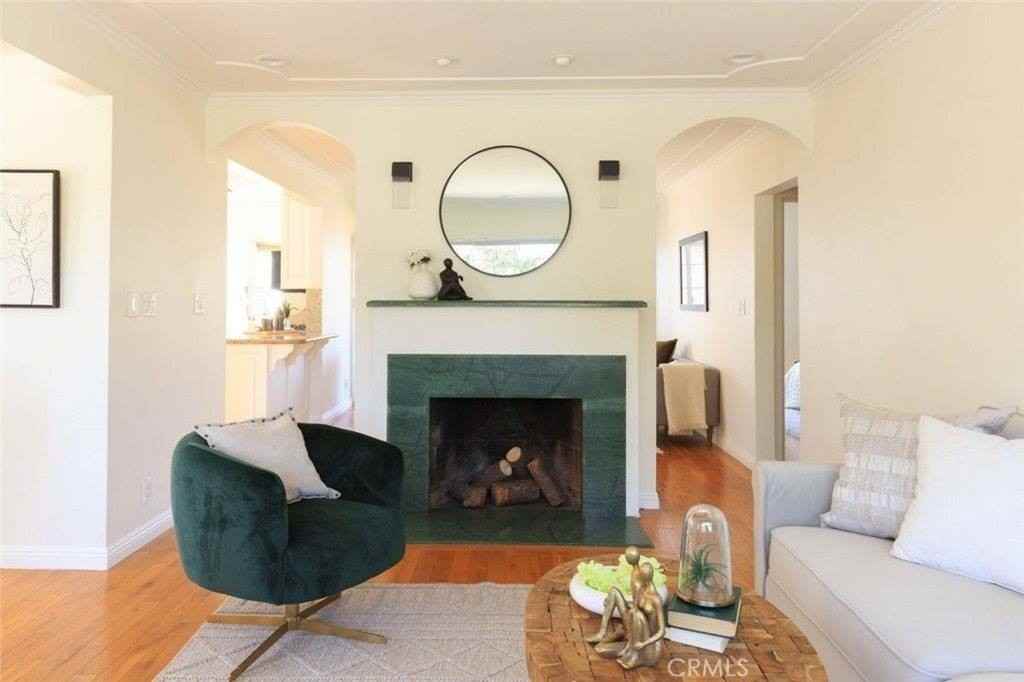 1735 N Lima St - Photo 7 of 29