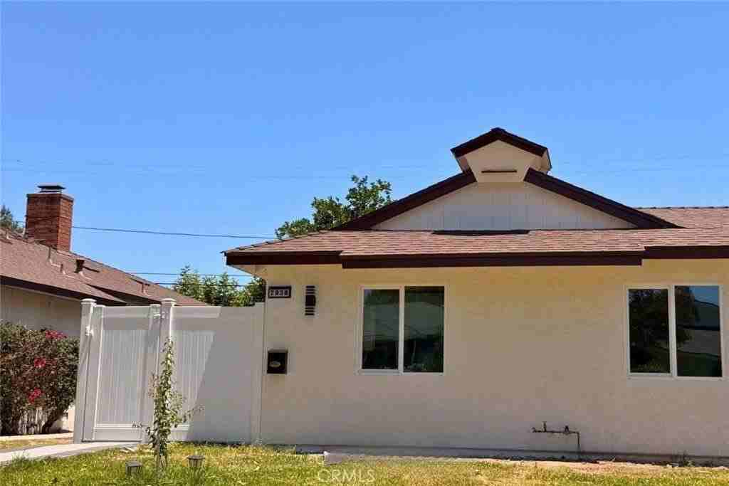 7938 Lurline Ave - Photo 2 of 9
